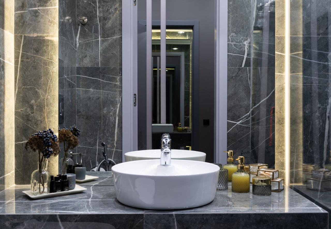 Mr Grey Boutique Hotel Odessa Buitenkant foto