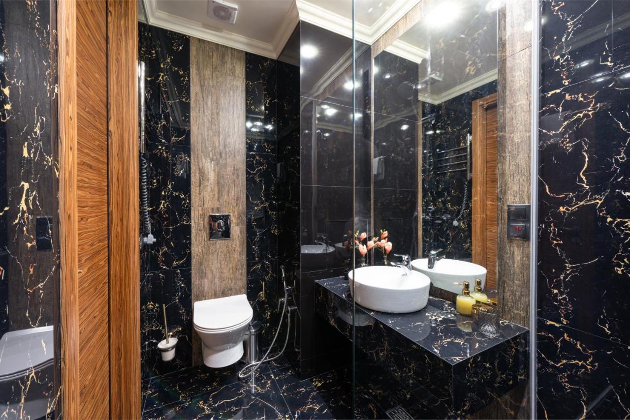 Mr Grey Boutique Hotel Odessa Buitenkant foto
